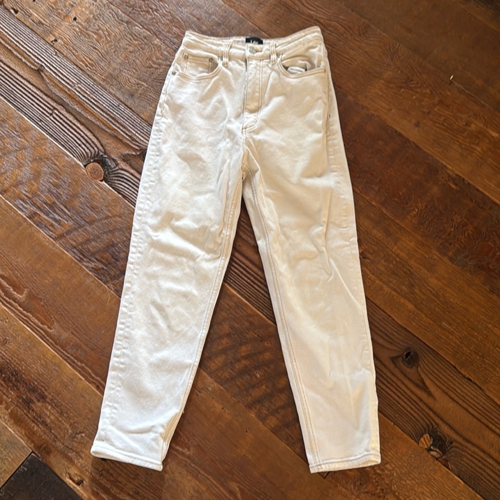 Vintage Lee’s Off White Jeans Sz 10 fits like Sz 8